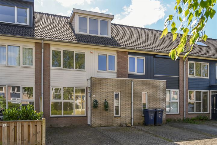 Paulus Potterstraat 84 in Almere