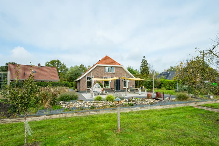Pausendijk 1 in Halle