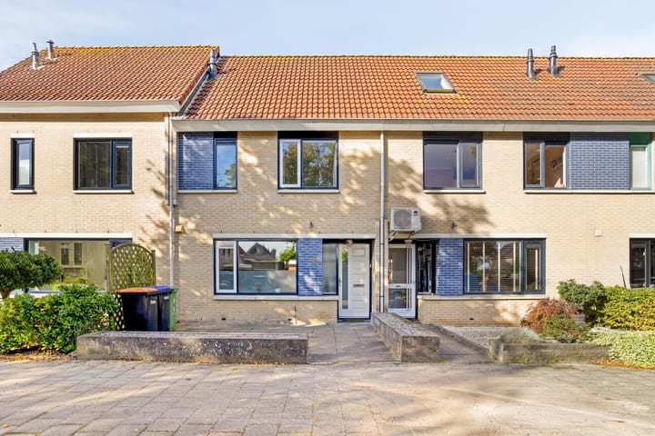 Pauwoog 19 in Zeewolde foto
