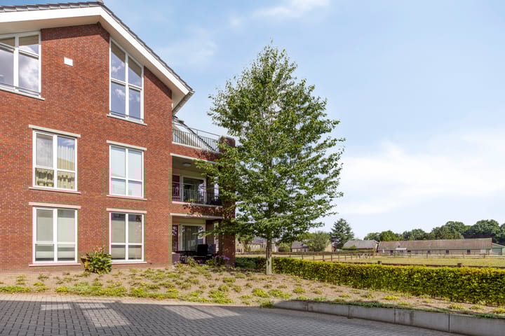 Photo of property Peeskesweg 1-12, Beek