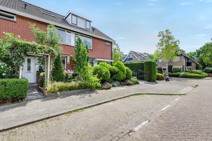 Photo of property Pelikaan 46, Ridderkerk
