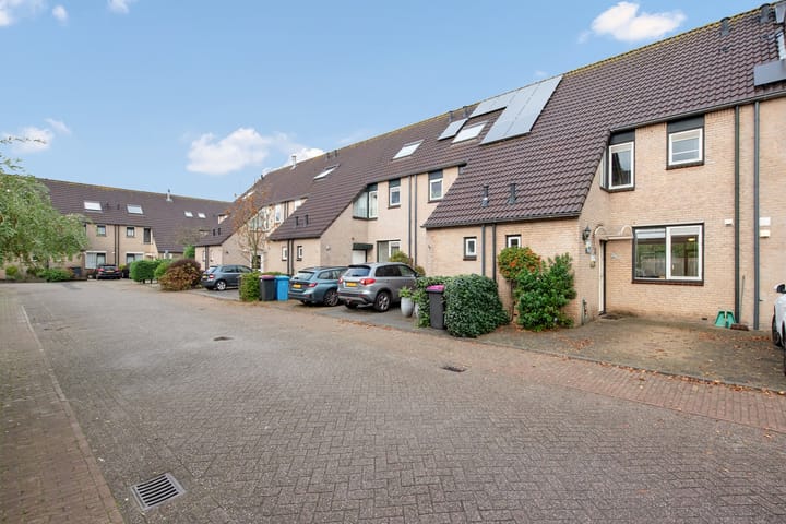 Pelikaanhof 11 in Leidschendam
