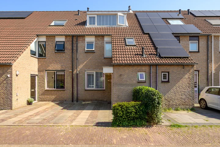 Pelikaanhof 61 in Leidschendam