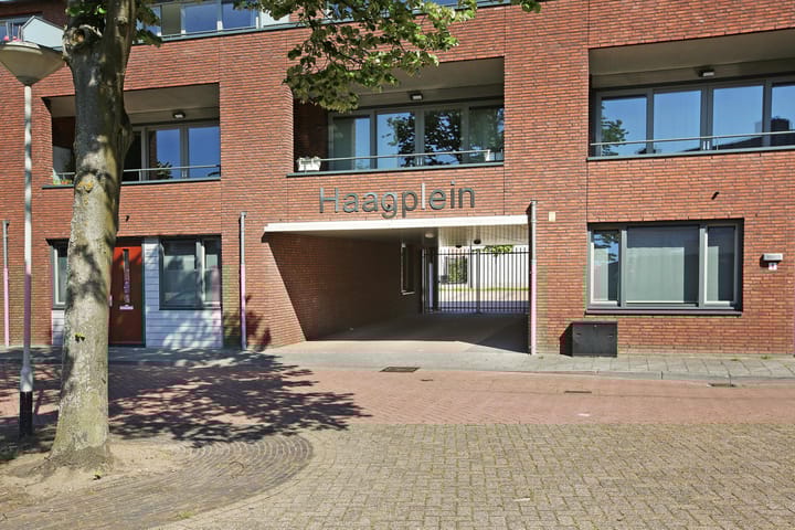 Pelmolenhof 6 in Breda