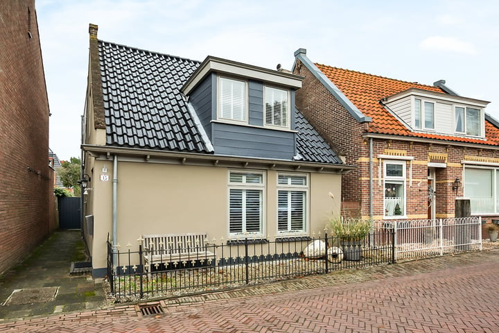 Peperstraat 15 in Egmond-Binnen