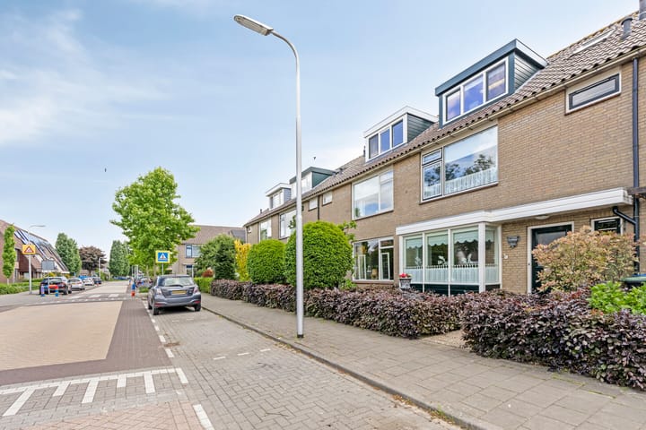 Peppelstraat 9 in Bleskensgraaf ca