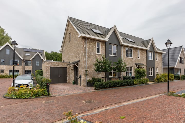 Percy Bridgmanstraat 28 in Almere