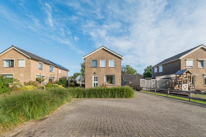 Perebomenweg 51 in Nieuwlande