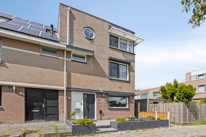 Pereboomweg 19 in Almere