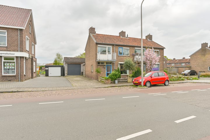 Pesserstraat 54 in Hoogeveen photo