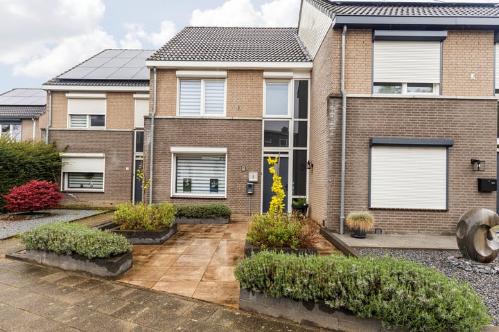 Photo of property Peter Paul Rubensstraat 10, Sittard