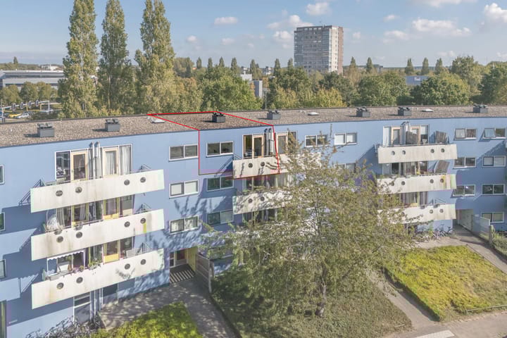 Photo of property Peter Sellershof 96, Almere