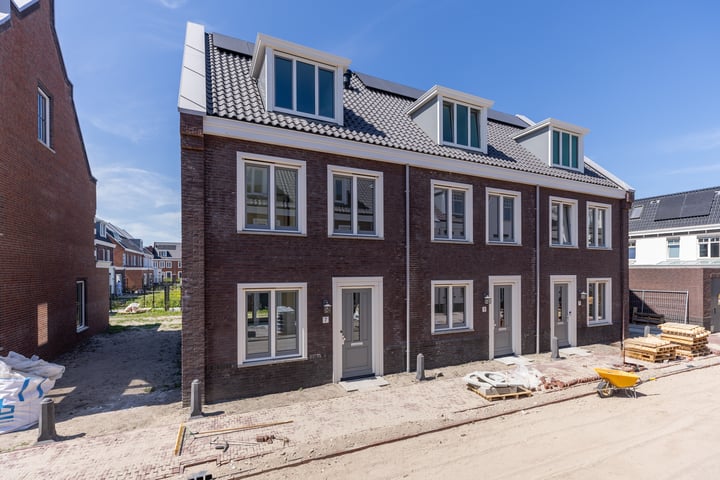 Petersburgstraat 7 in Weesp