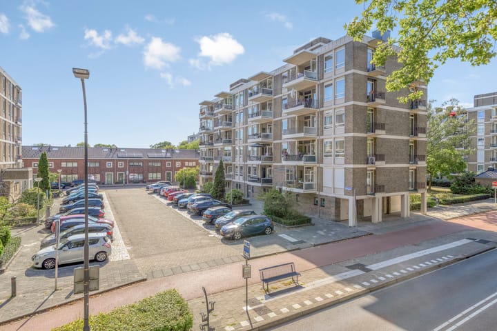 Pettelaarseweg 71 in 's-Hertogenbosch
