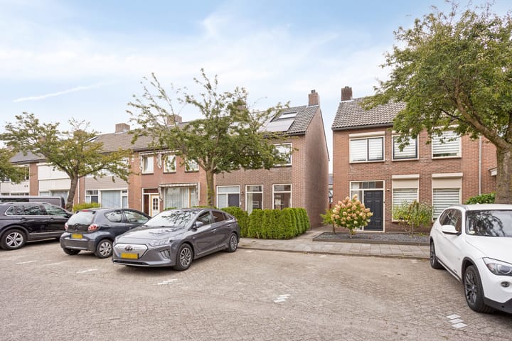Petuniastraat 17 in Rosmalen