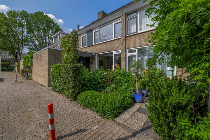 Photo of property Peuleyen 128, Waddinxveen