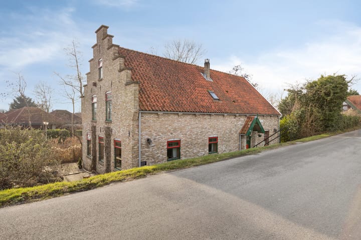 Photo of property Peuterdijk 43, Herkingen