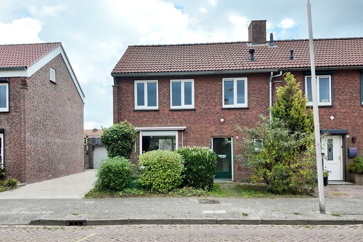 Philips Willemstraat 37 in Dinteloord