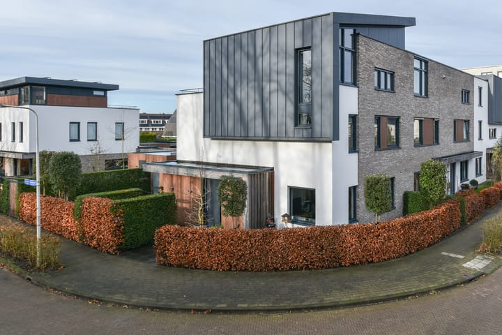 Pi Schefferstraat 102 in Hilversum