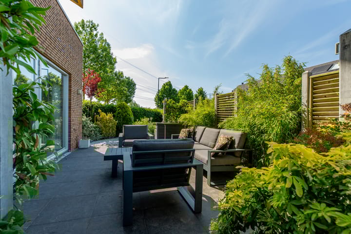 Photo of property Pierre Cardinstraat 54, Rotterdam