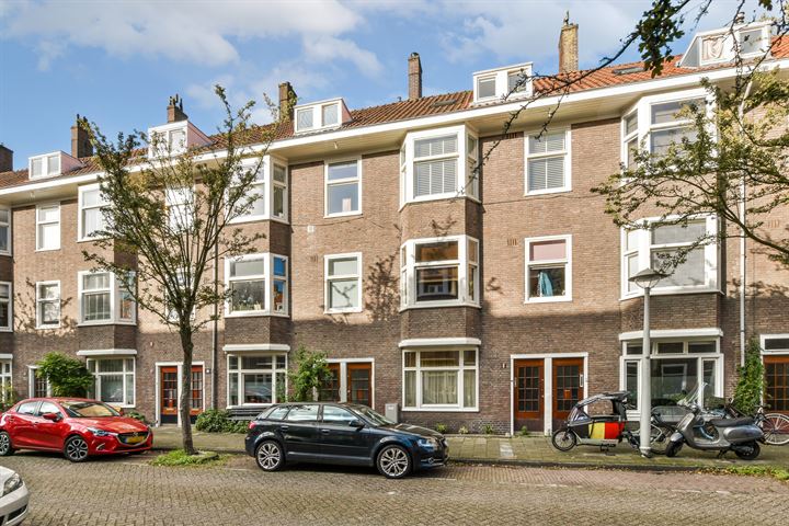 Piet Gijzenbrugstraat 10-2 in Amsterdam