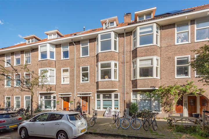 Piet Gijzenbrugstraat 7-2 in Amsterdam