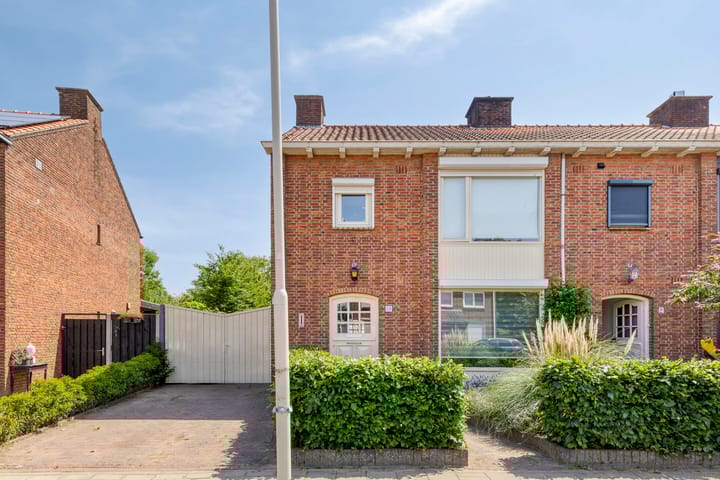 Photo of property Piet Heijnstraat 10, Roosendaal