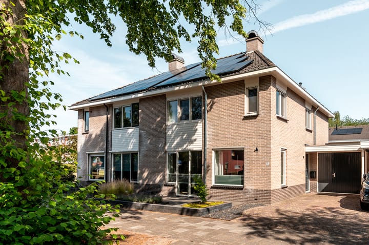 Piet Heinlaan 3 in Harderwijk
