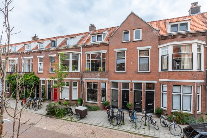 Piet Heinstraat 36 in Delft photo