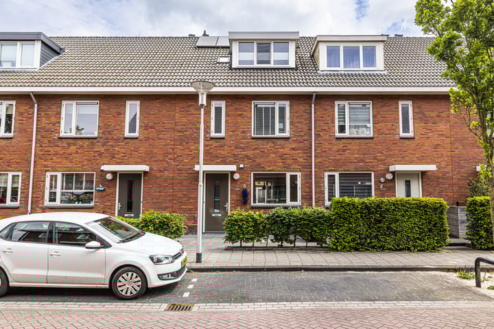 Piet van Damlaan 35 in Hillegom foto