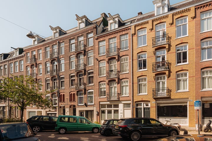 Pieter Baststraat 18E in Amsterdam foto
