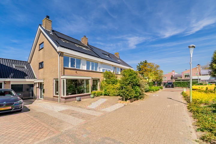 Photo of property Pieter Bedijnstraat 49, Noordwijk