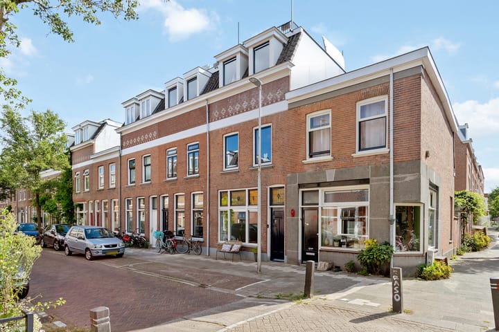 Photo of property Pieter Bothstraat 22, Utrecht