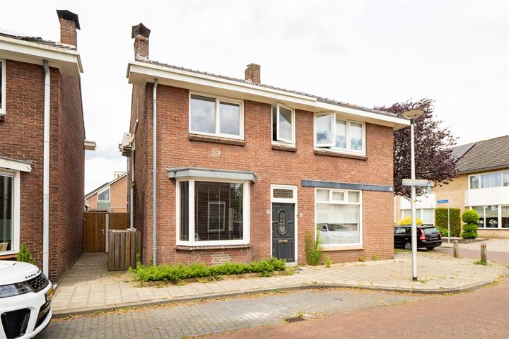 Pieter Bothstraat 43 in Enschede