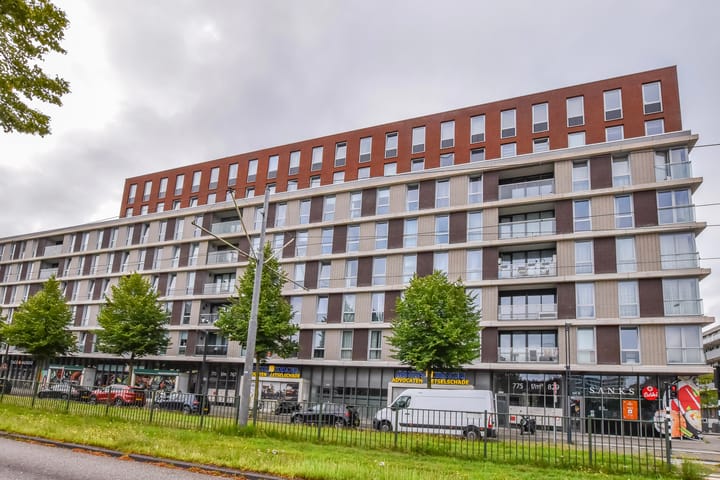 Pieter Calandlaan 795 in Amsterdam