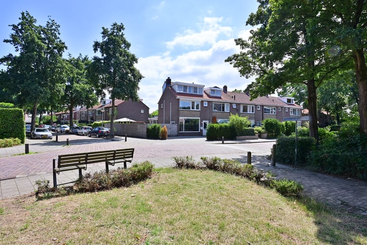 Pieter de Hooghlaan 1 in Muiderberg