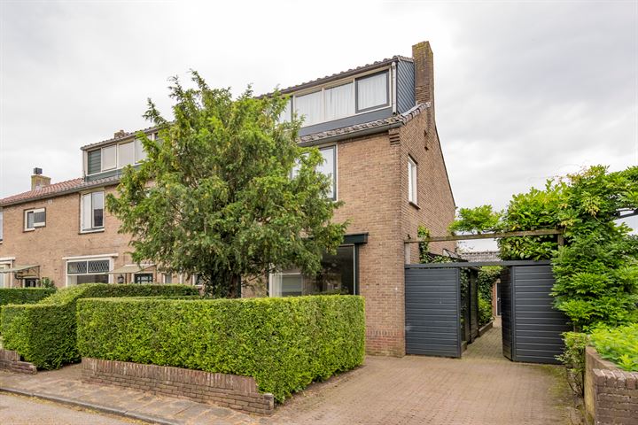 Photo of property Pieter de Hooghlaan 8, Baarn