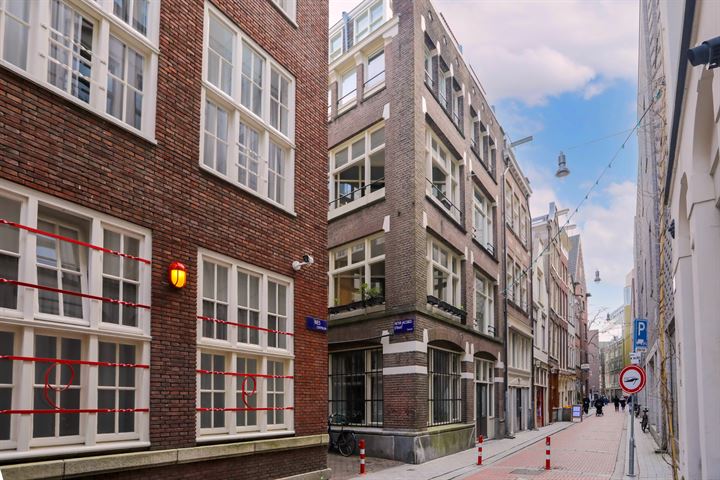 Pieter Jacobszstraat 8B in Amsterdam