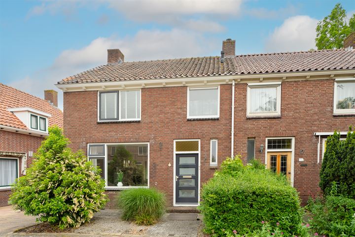 Pieter Janszoon Jongstraat 178 in Lutjebroek