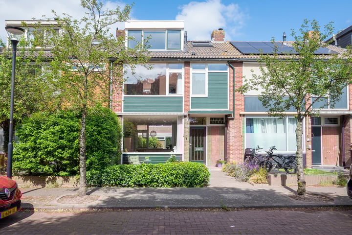 Pieter Langendijklaan 21 in Amstelveen