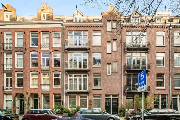 Pieter Langendijkstraat 33-2 in Amsterdam