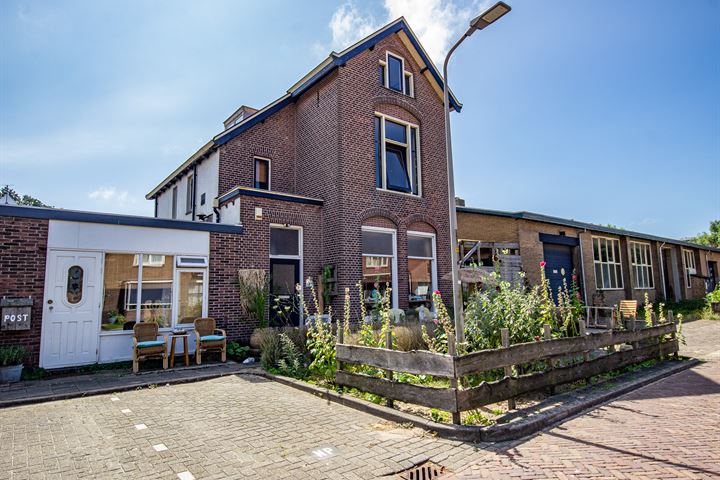 Pieter Schotsmanstraat 6 in Egmond aan Zee