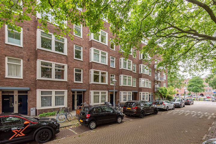 Pieter van der Doesstraat 8-1 in Amsterdam