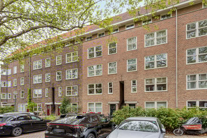 Photo of property Pieter van der Doesstraat 9-3, Amsterdam