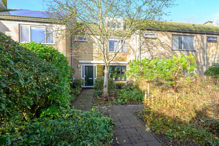 Photo of property Pieter Wariuslaan 11, Midwoud