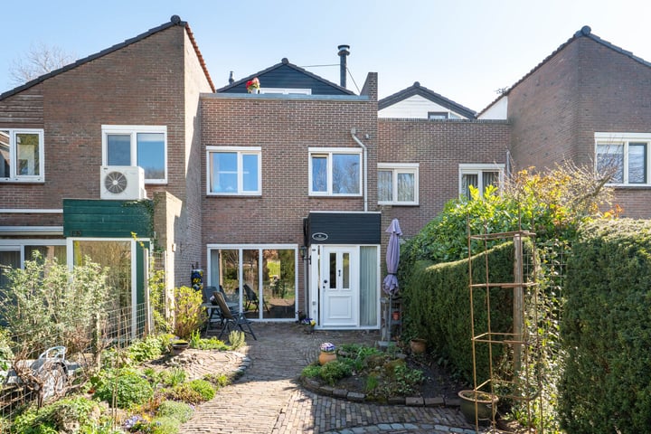 Photo of property Pieter Wariuslaan 137, Midwoud