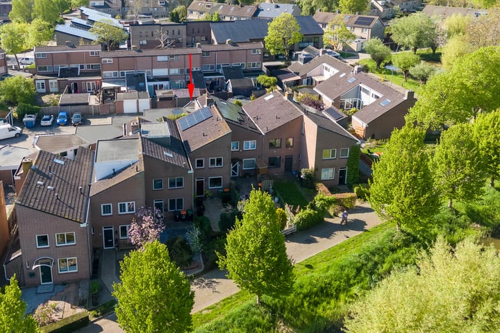 Pieter Wariuslaan 82 in Midwoud