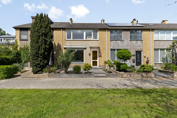 Photo of property Pieter Zeemanlaan 38, Papendrecht