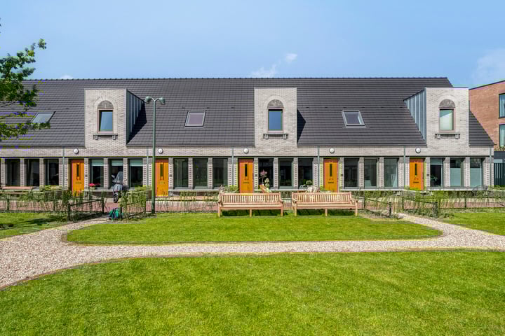 Pietje de Fluiterhof 4 in Rotterdam