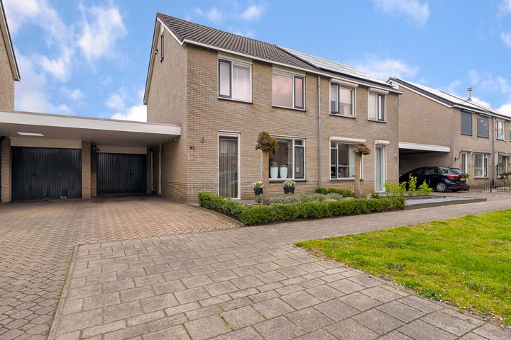 Photo of property Pijlkruid 61, Nijverdal